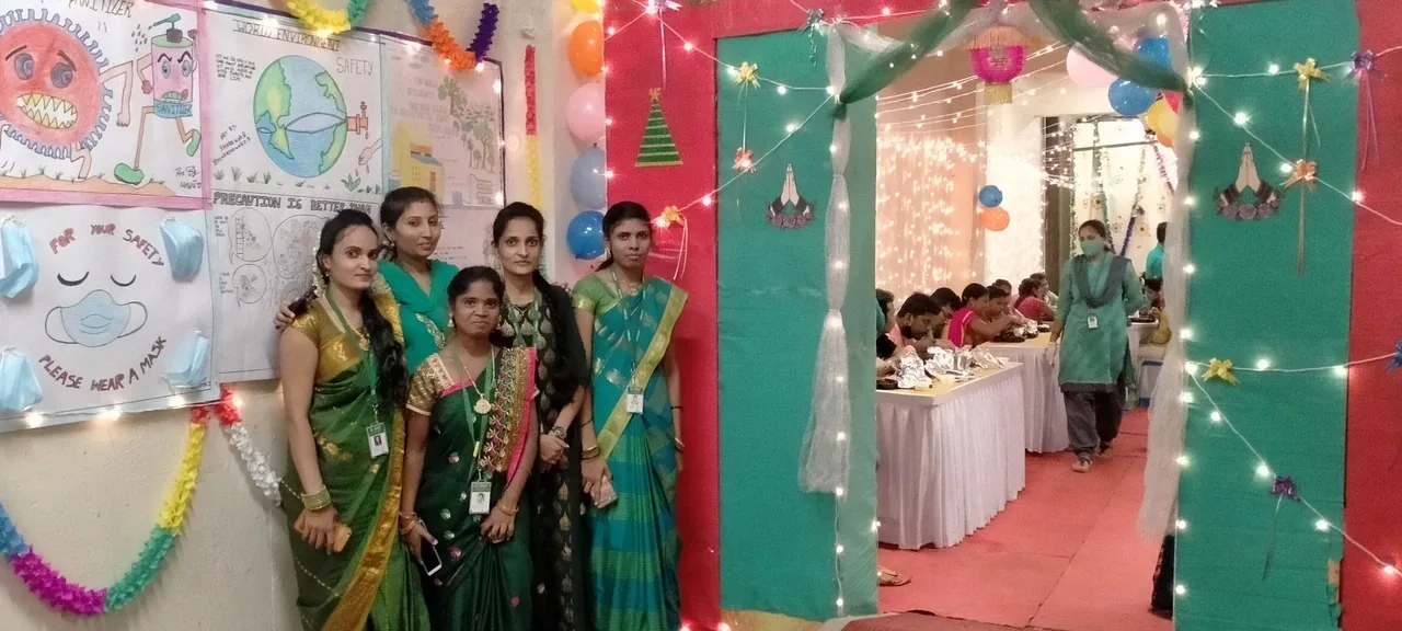 DMart workplace 1